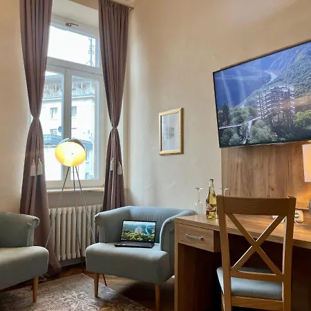 Hotel Stadtvilla Laux-2